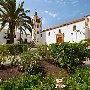 https://villa-antonia.in-canary-islands.com